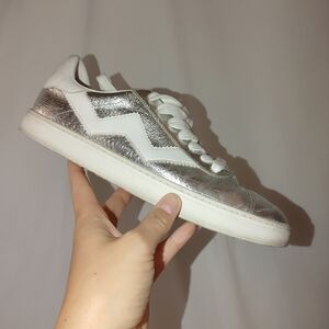 Stuart Weitzman Daryl Leather Sneaker Low Metallic Silver White‎ 6 Casual 36.5